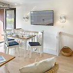 Rosennest Apartment *